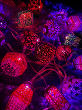 Load image into Gallery viewer, StringGeo || 3D printed LED String Lights