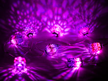 Load image into Gallery viewer, StringGeo || 3D printed LED String Lights