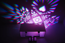 Load image into Gallery viewer, Cubo Love || BulbGeo