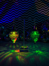 Load image into Gallery viewer, Acute Prism || EarringGeo