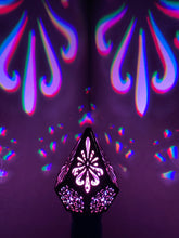 Load image into Gallery viewer, Wavy Teardrop || Bulbgeo